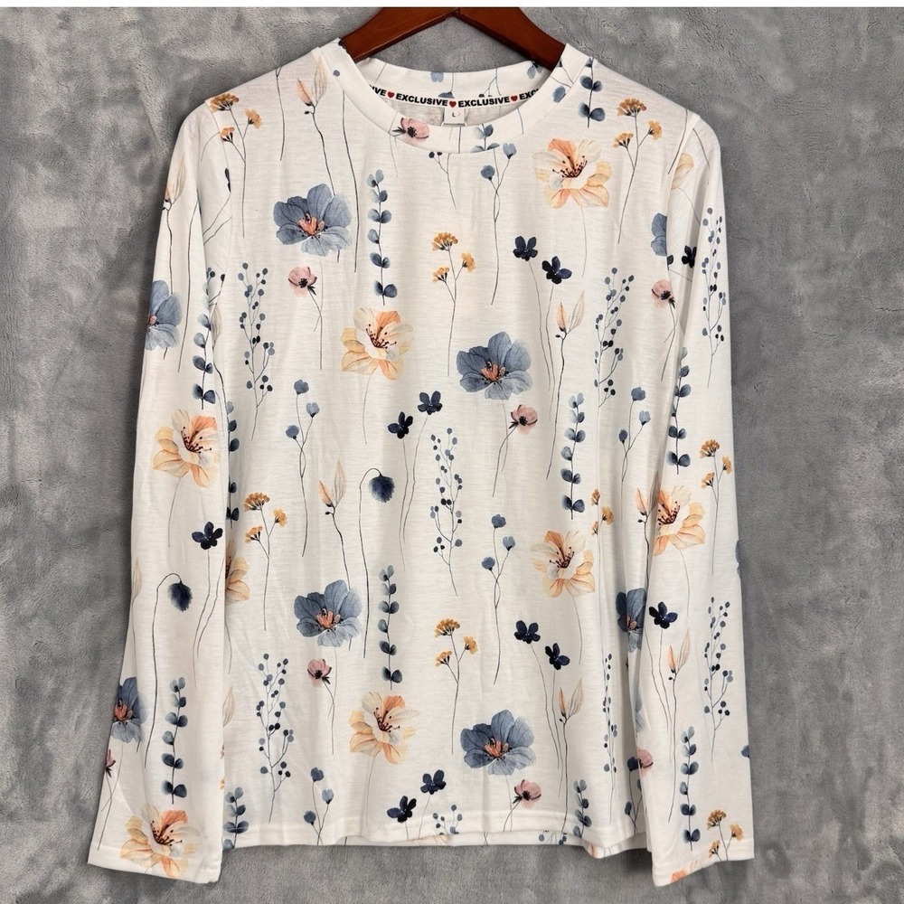 Made With Love Floral Long Sleeve Top Womens L White Blue Botanical Jersey Tee